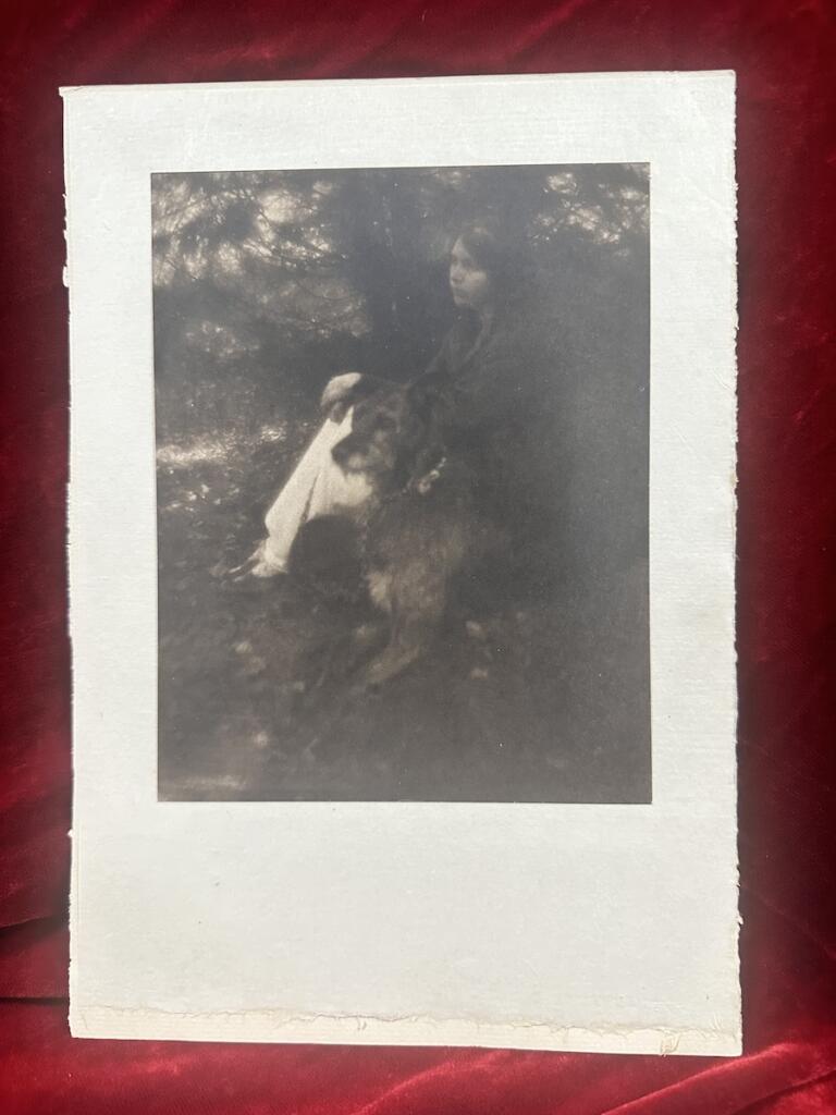 George Henry Seely, Girl with Dog, 1907