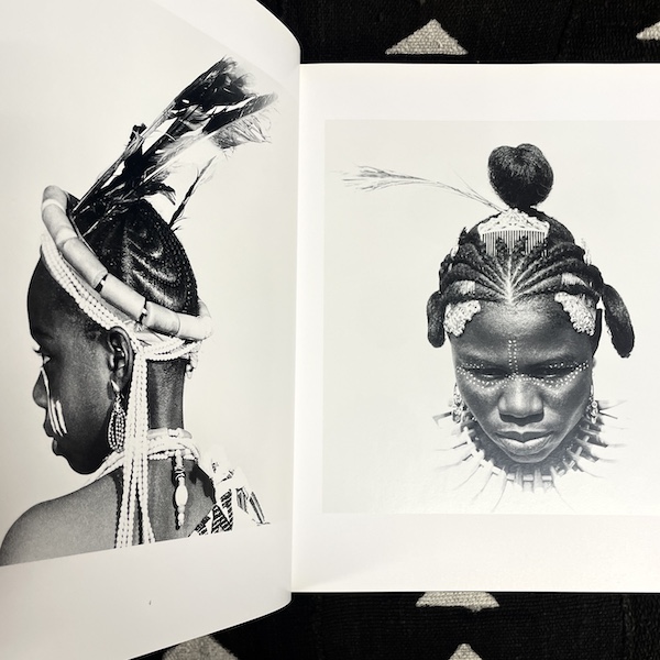 J.D. 'Okhai Ojeikere: Photographs - Image 2