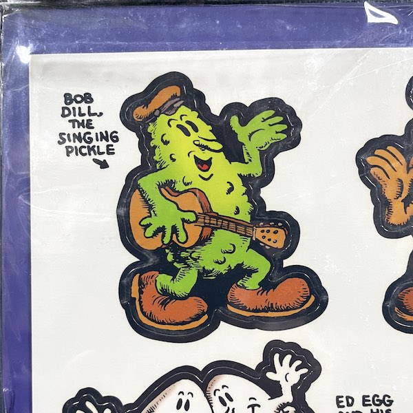 "Kitchen Kut-Outs!": R. Crumb fridge magnets - Image 2